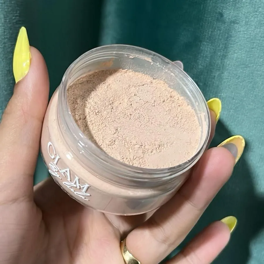 Loose powder shade 3