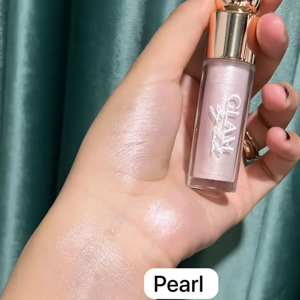 Liquid highlighter shade pearl